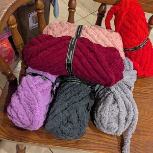 8pcs Chunky Yarn Bundle